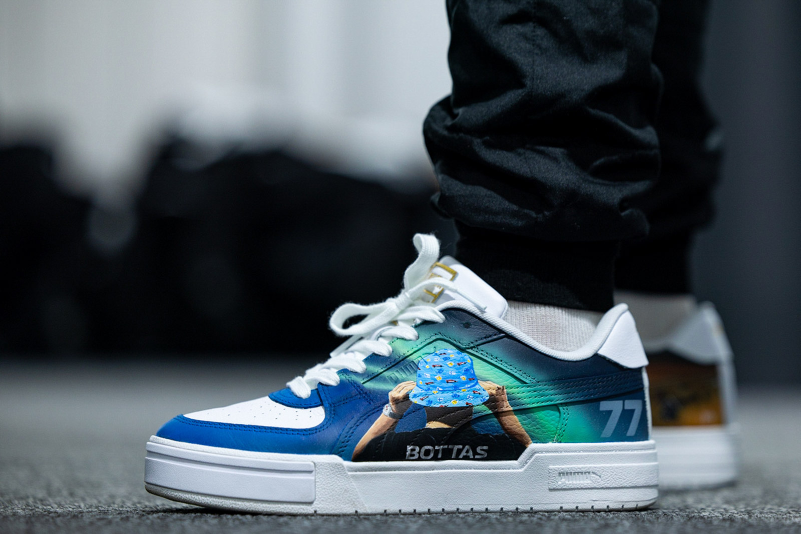 Custom Sneaker